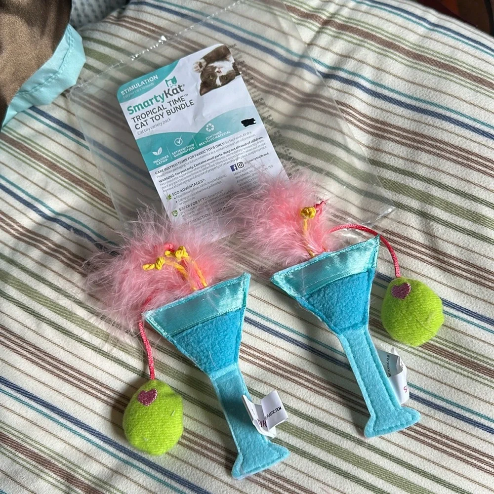 SmartyKat Tropical Time Island Martini Catnip Cat Toys